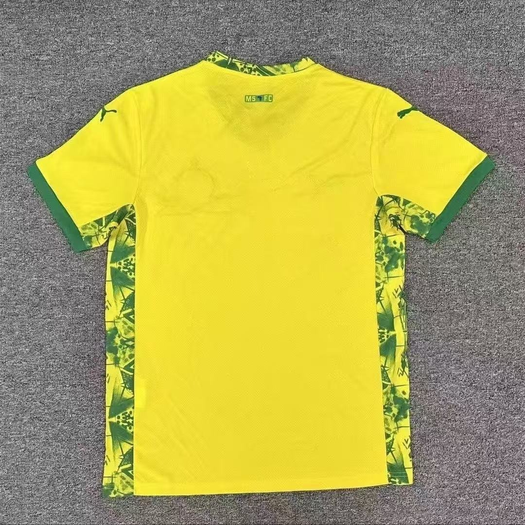 Mamelodi Sundowns home football jersey 2025/2026