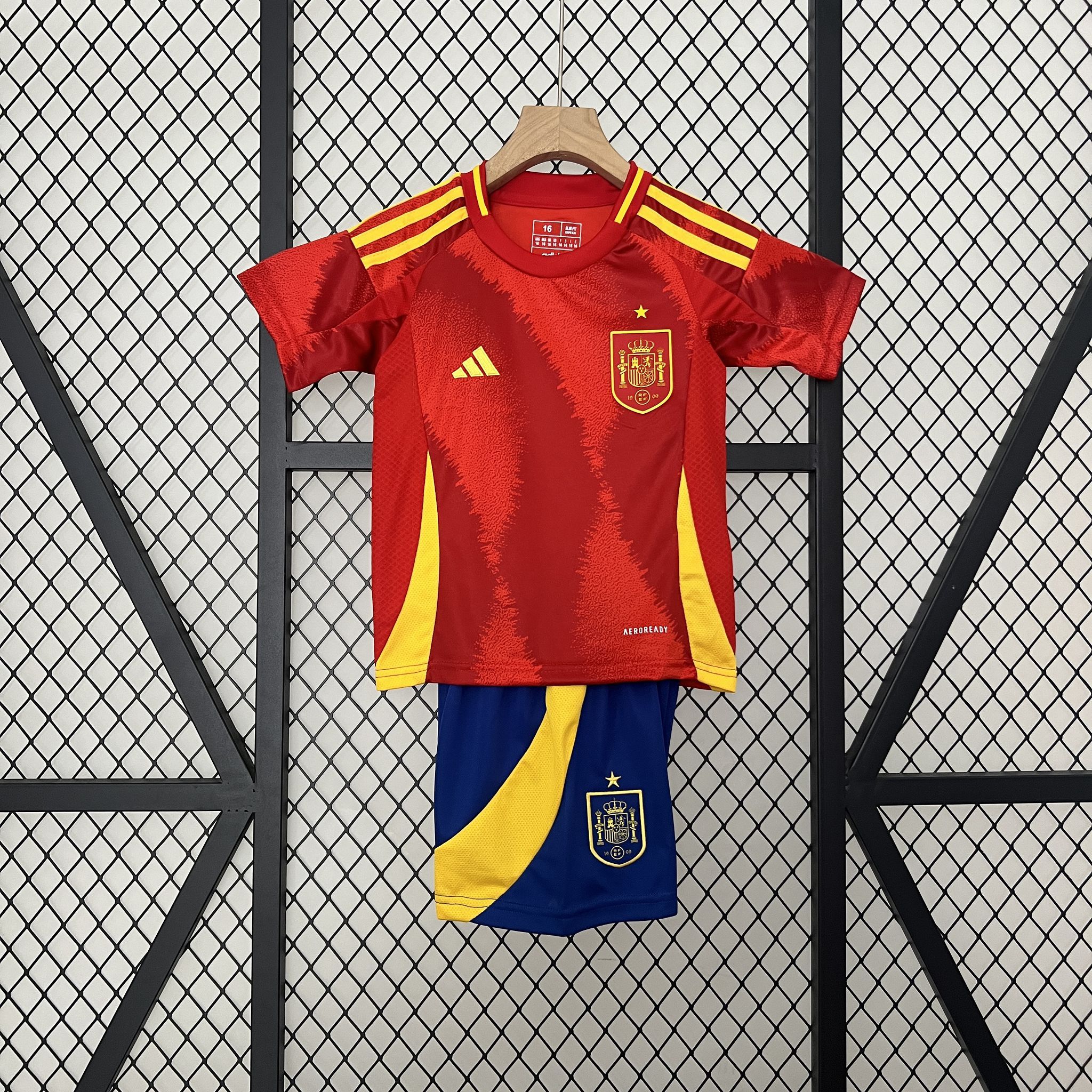 Spain Home Football Uniform Kids Kit Jersey+Shorts EURO 2024 - U-jersey