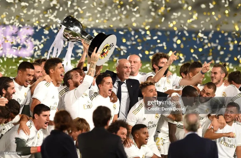 Real Madrid Retro Jersey Home Soccer Shirt 2019/20