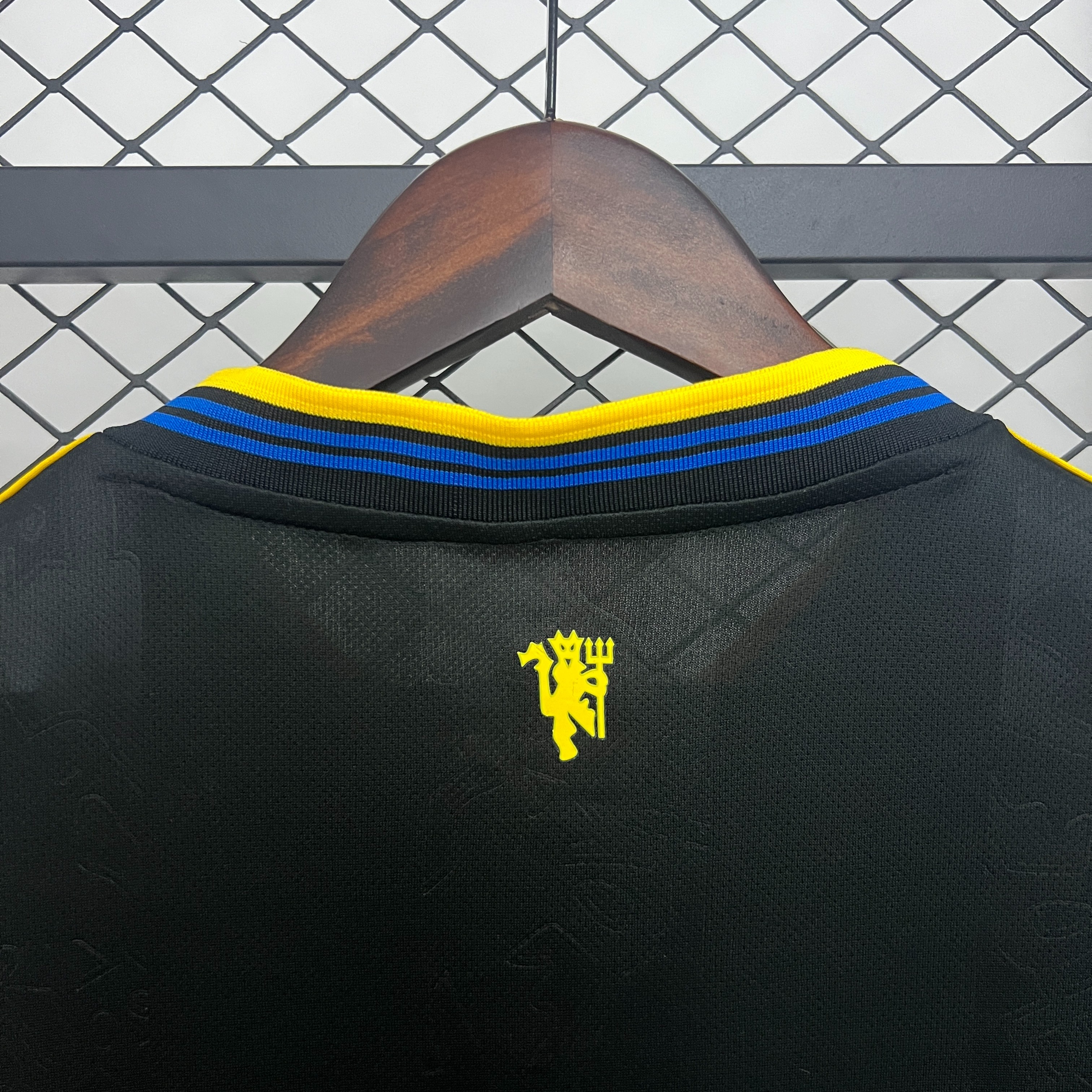 Manchester United Third Away Football Jersey Shirt 2025/26 - Ujersey NHL