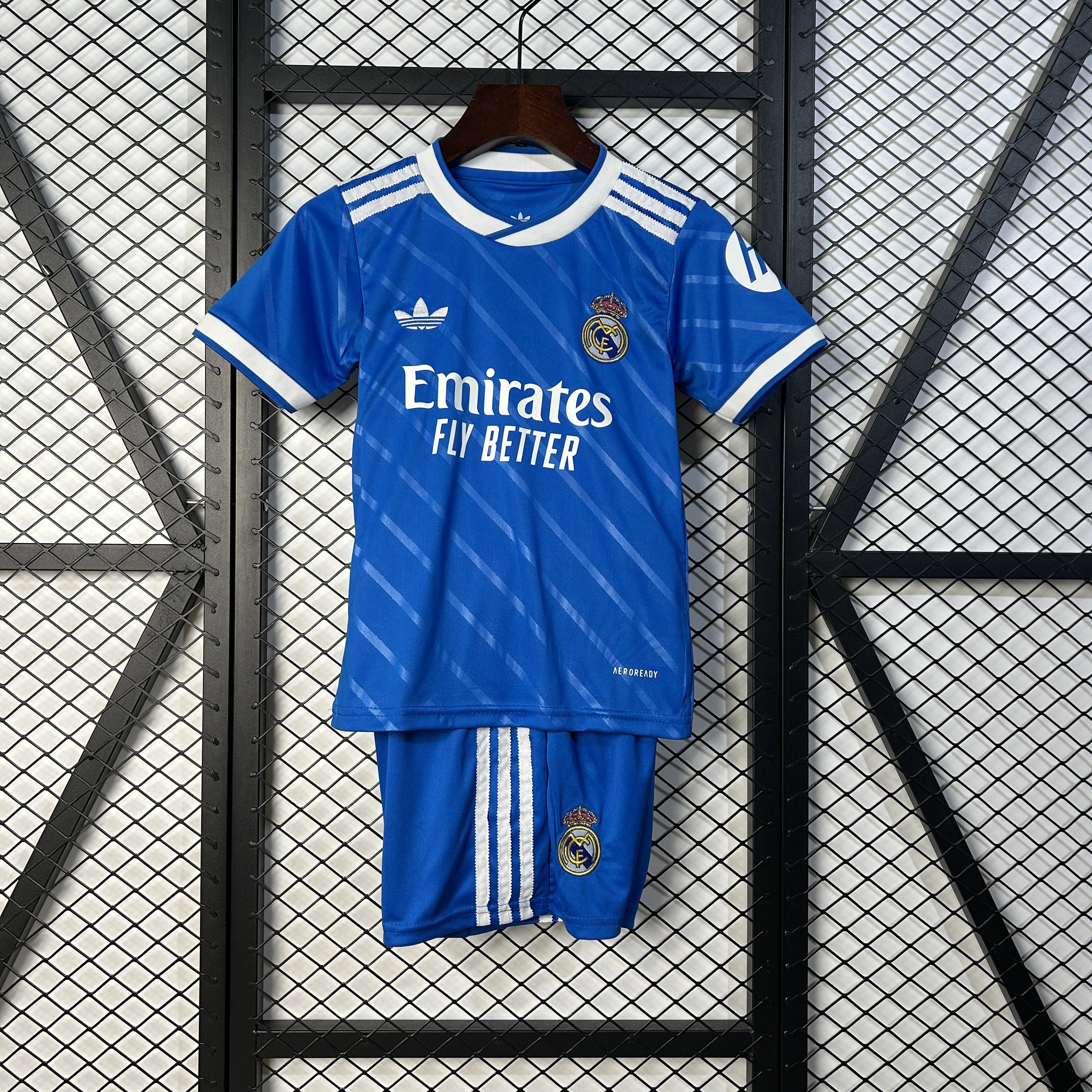 Real Madrid Soccer Jersey Third Away Kids Kit Jersey+Shorts 2025/26 - Ujersey NHL