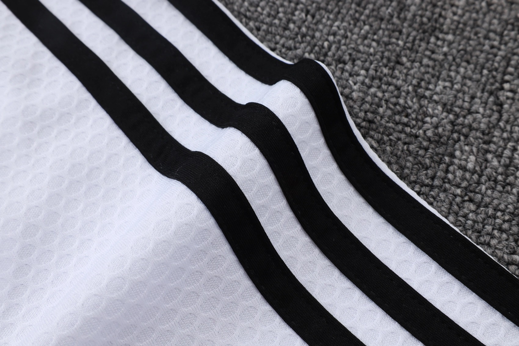 Juventus Training Jersey Kit White 2025/26 - U-jersey