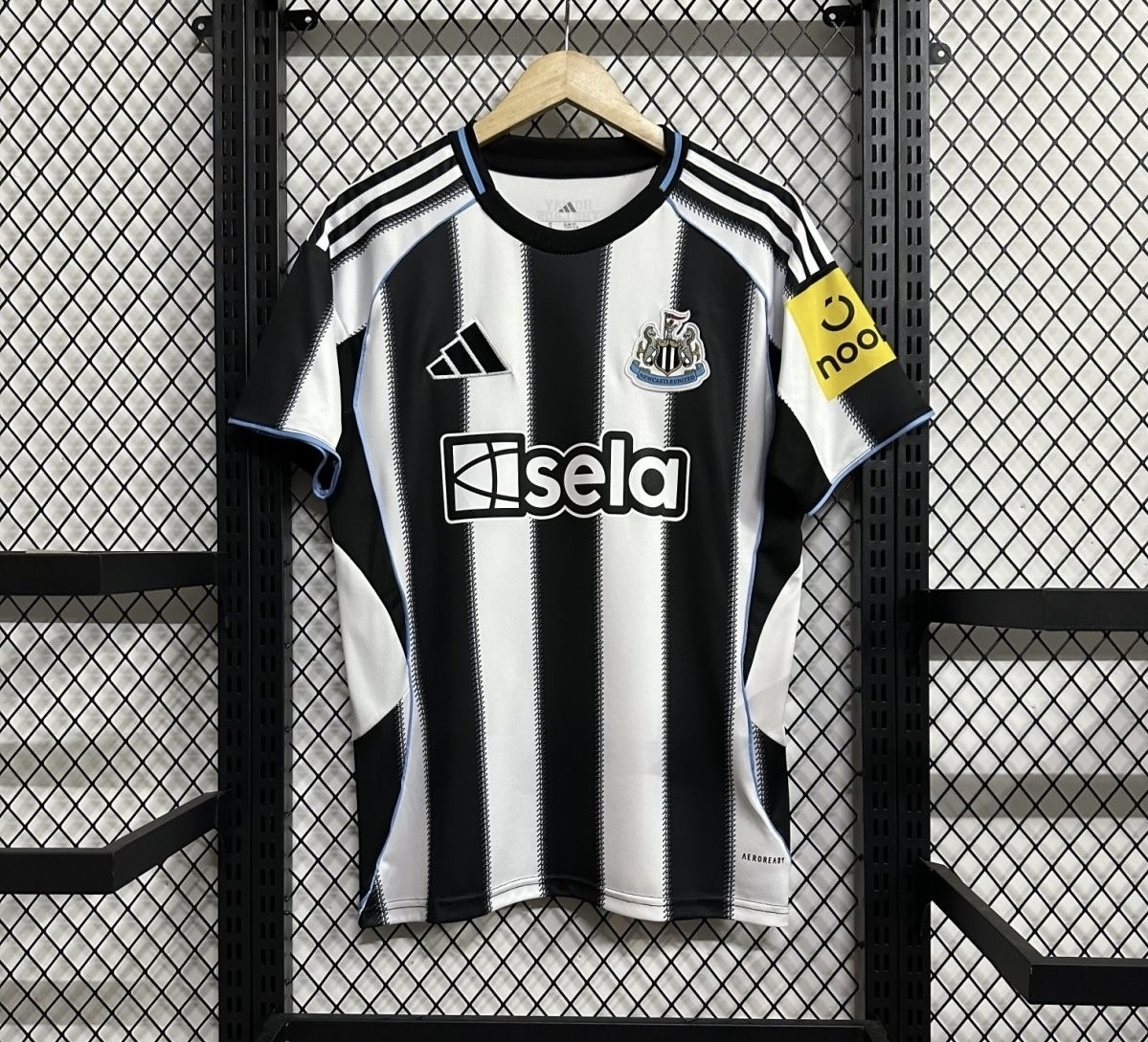 Newcastle United Football Jersey Home Custom Shirt 2025/26 - Ujersey