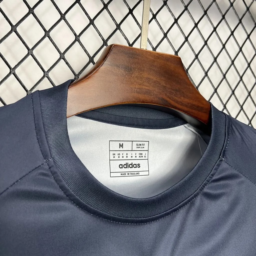 Juventus Soccer Jersey Pre-Match Custom Shirt 2024/25 - U-jersey