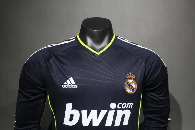 Real Madrid Retro Jersey Away Long Sleeve Soccer Shirt 2010/11