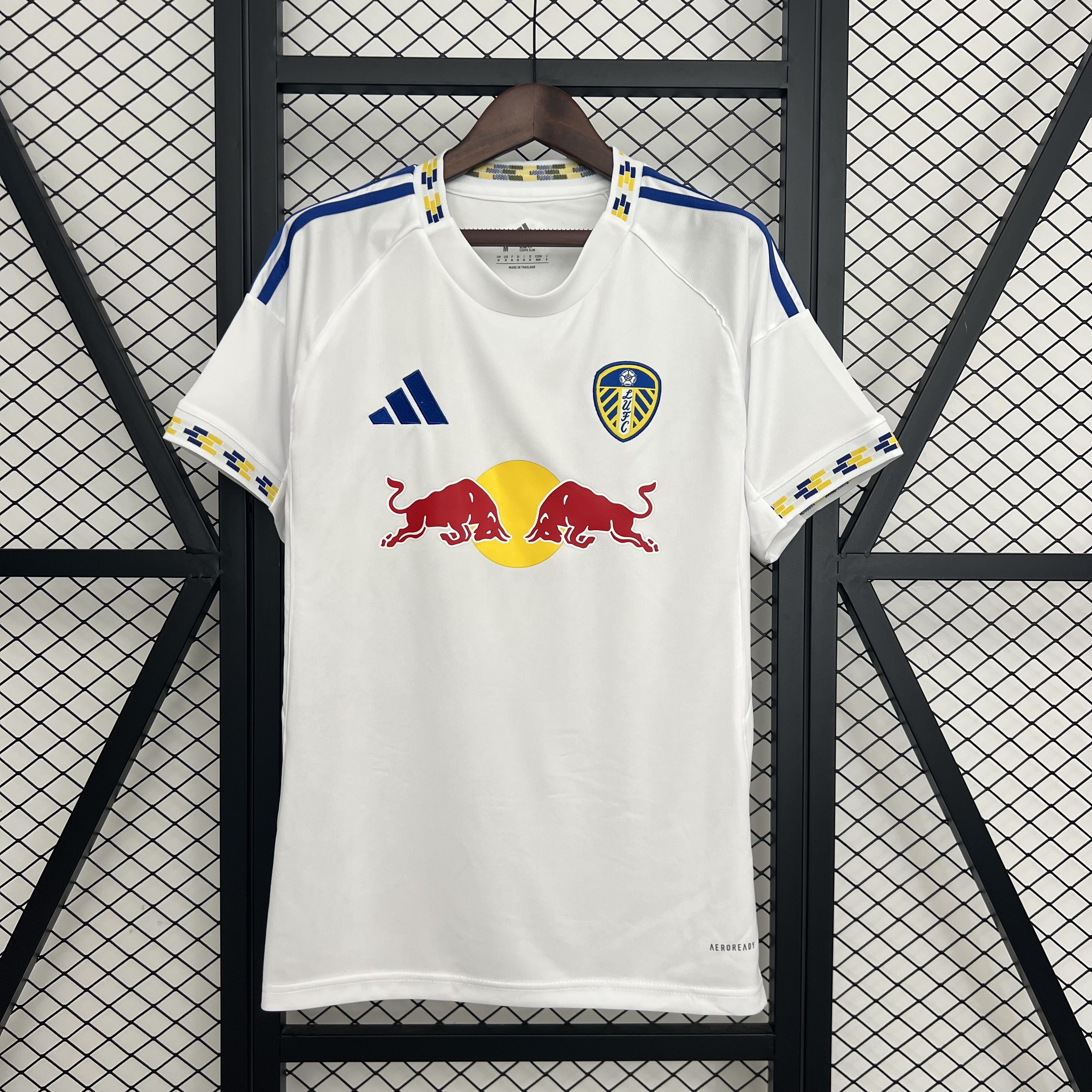 Leeds United Football Jersey Home Custom Shirt 2025/26 - ujerseystore
