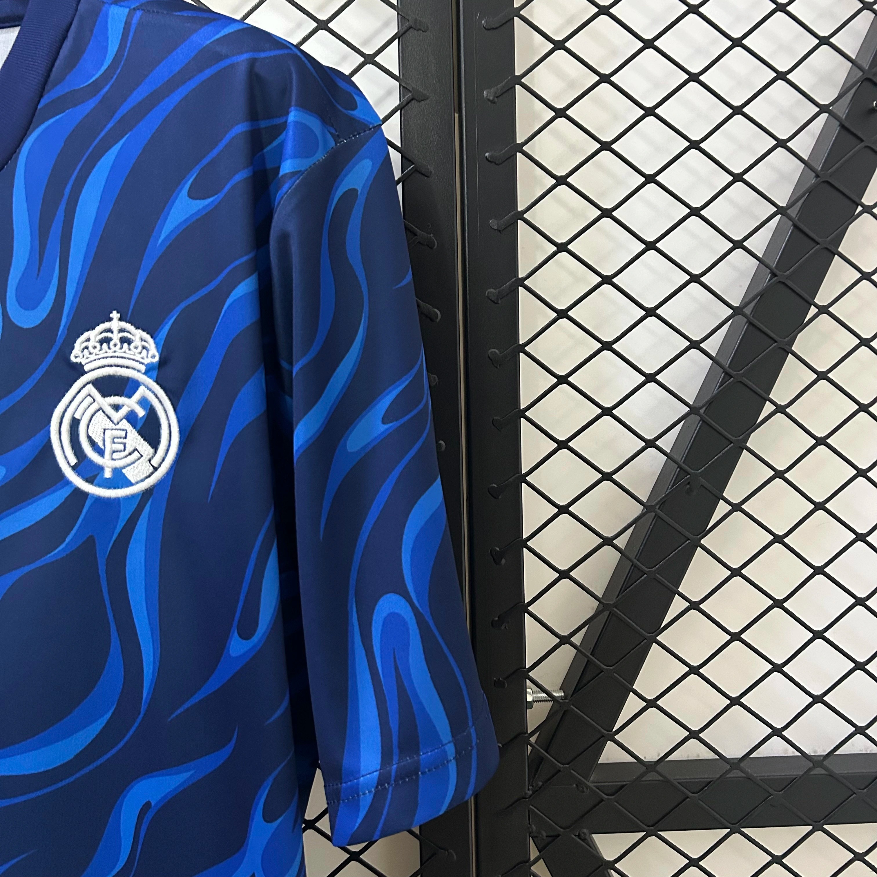 Real Madrid Soccer Jersey Training Custom Shirt 2025/26 - ujerseystore