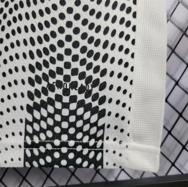 Juventus Retro Soccer Jersey Home x Palace Custom Shirt 2019-20 - U-jersey