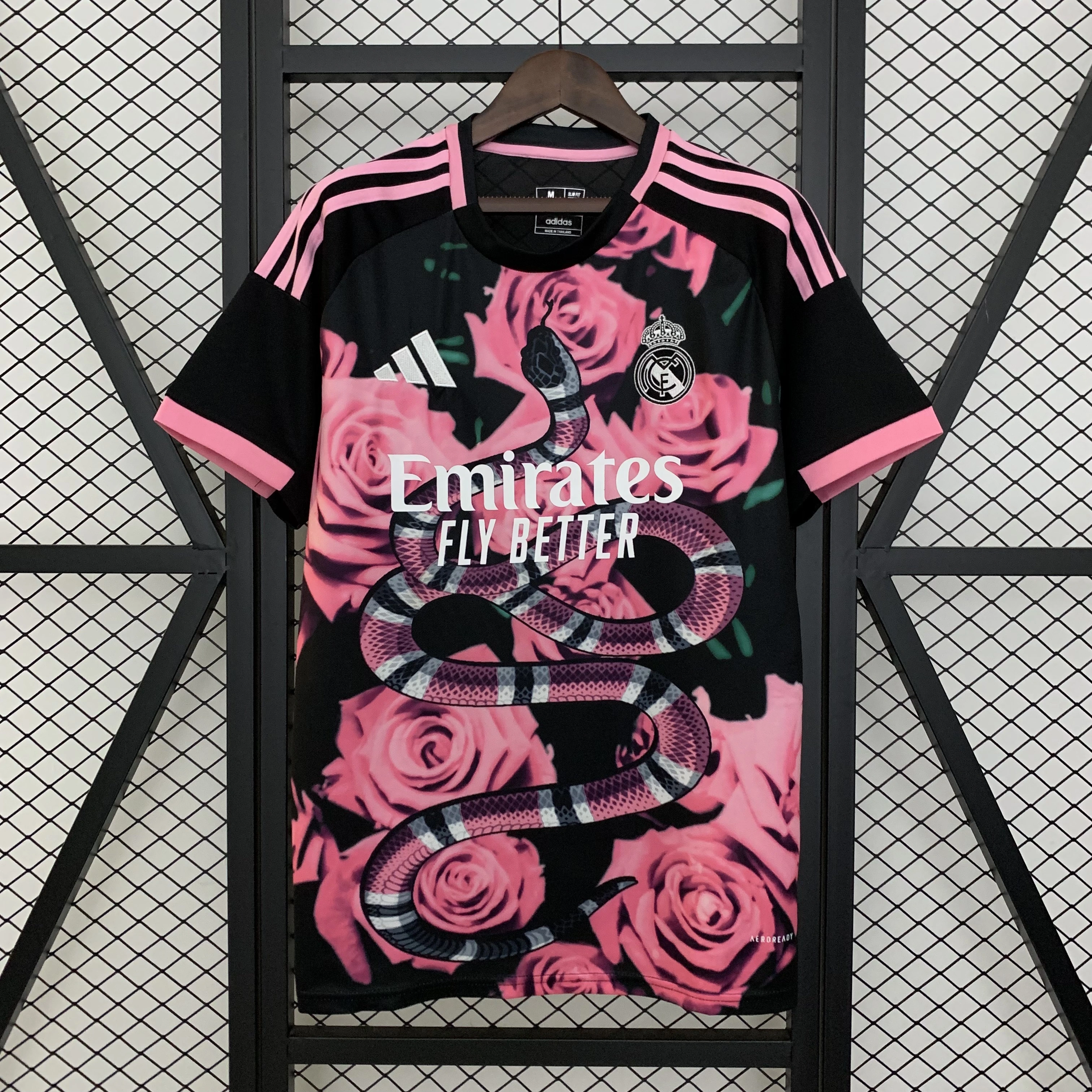 Real Madrid Soccer Jersey Rose & Snake Special Edition Custom Shirt 2025/26 - ujerseystore