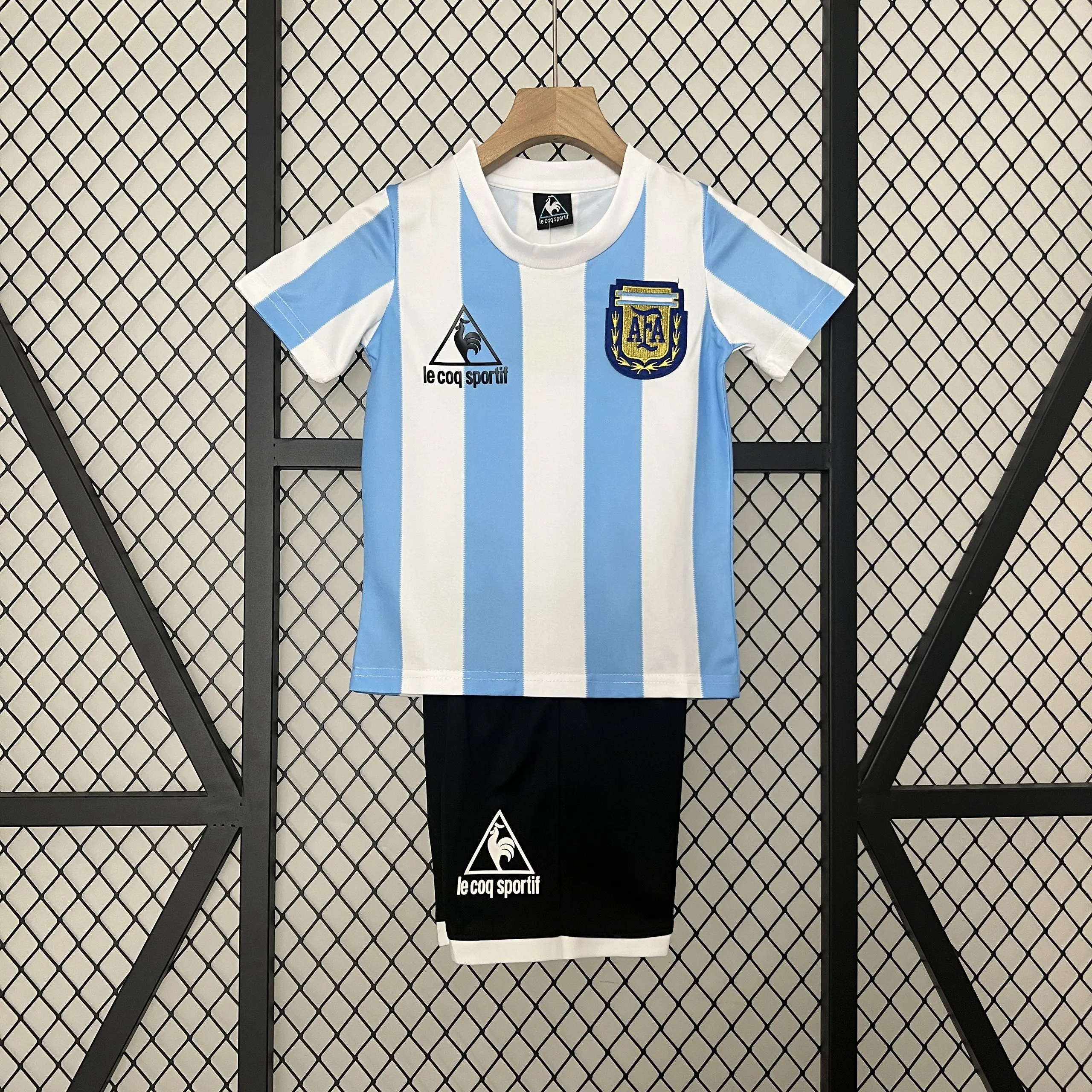 Argentina Retro Home Soccer Uniform Kids Kit Jersey+Shorts 1986 - Ujersey NHL
