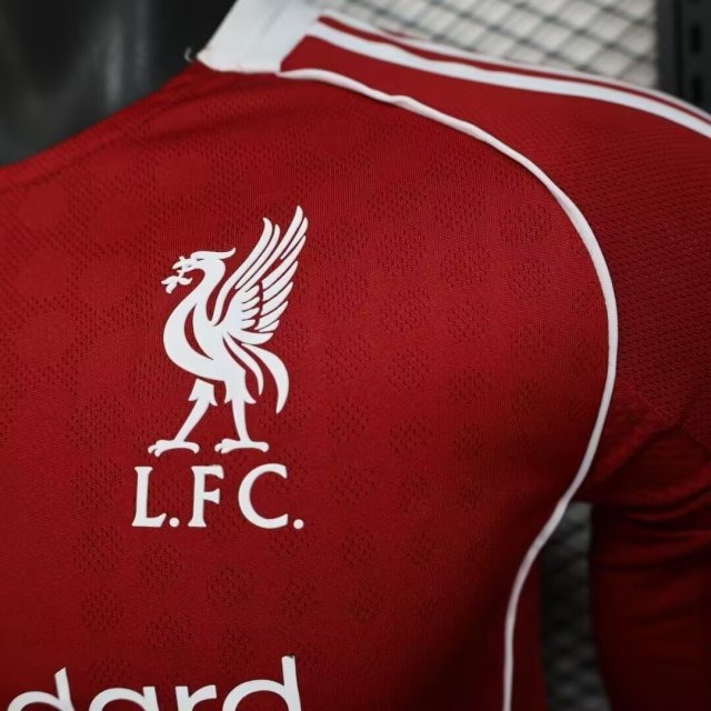 Liverpool Football Jersey Home Long Sleeve Shirt 2025/26