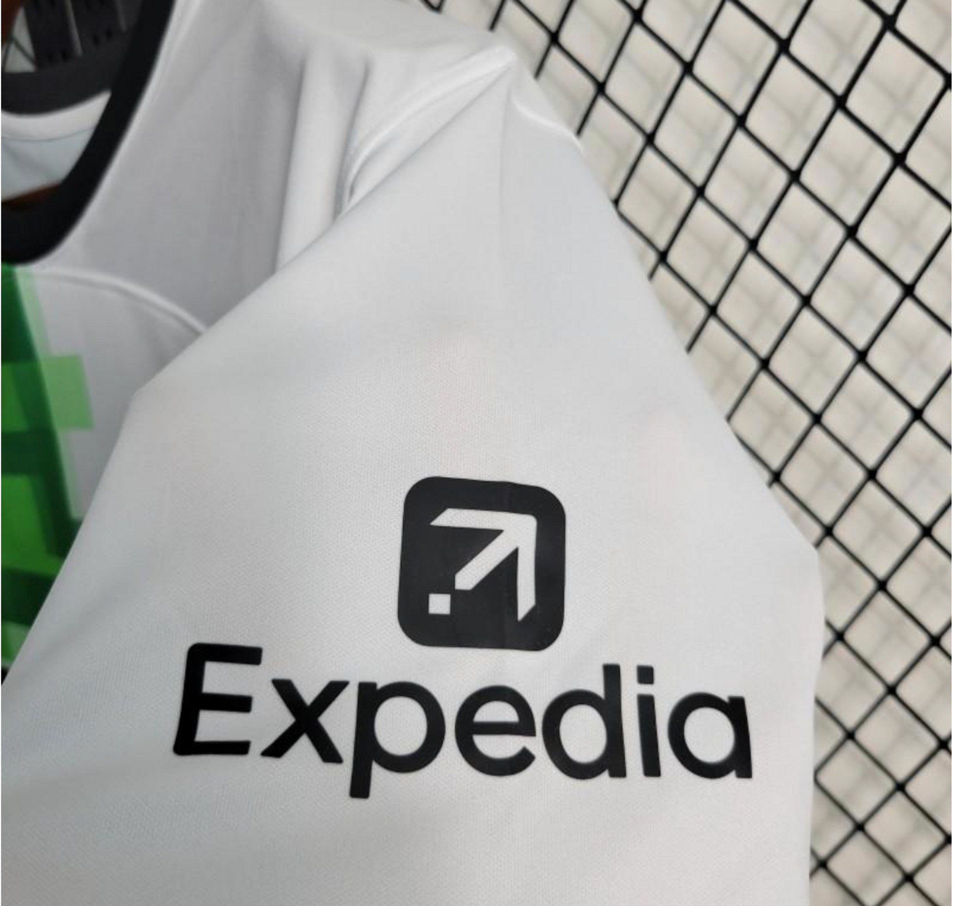 Liverpool Football Jersey Away Custom Shirt 2023/24 - Ujersey