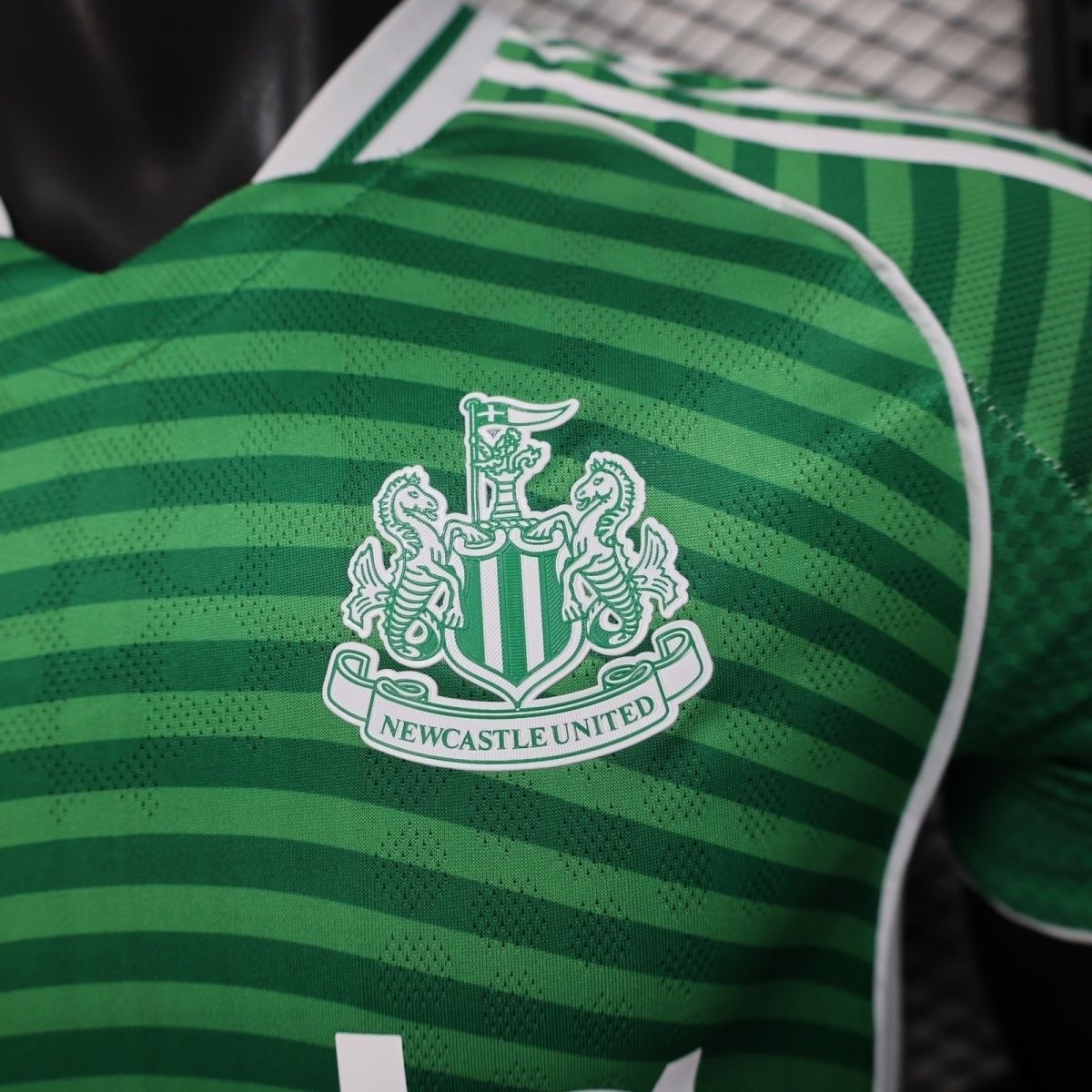 Newcastle United  Football Jersey Away Shirt 2025/26
