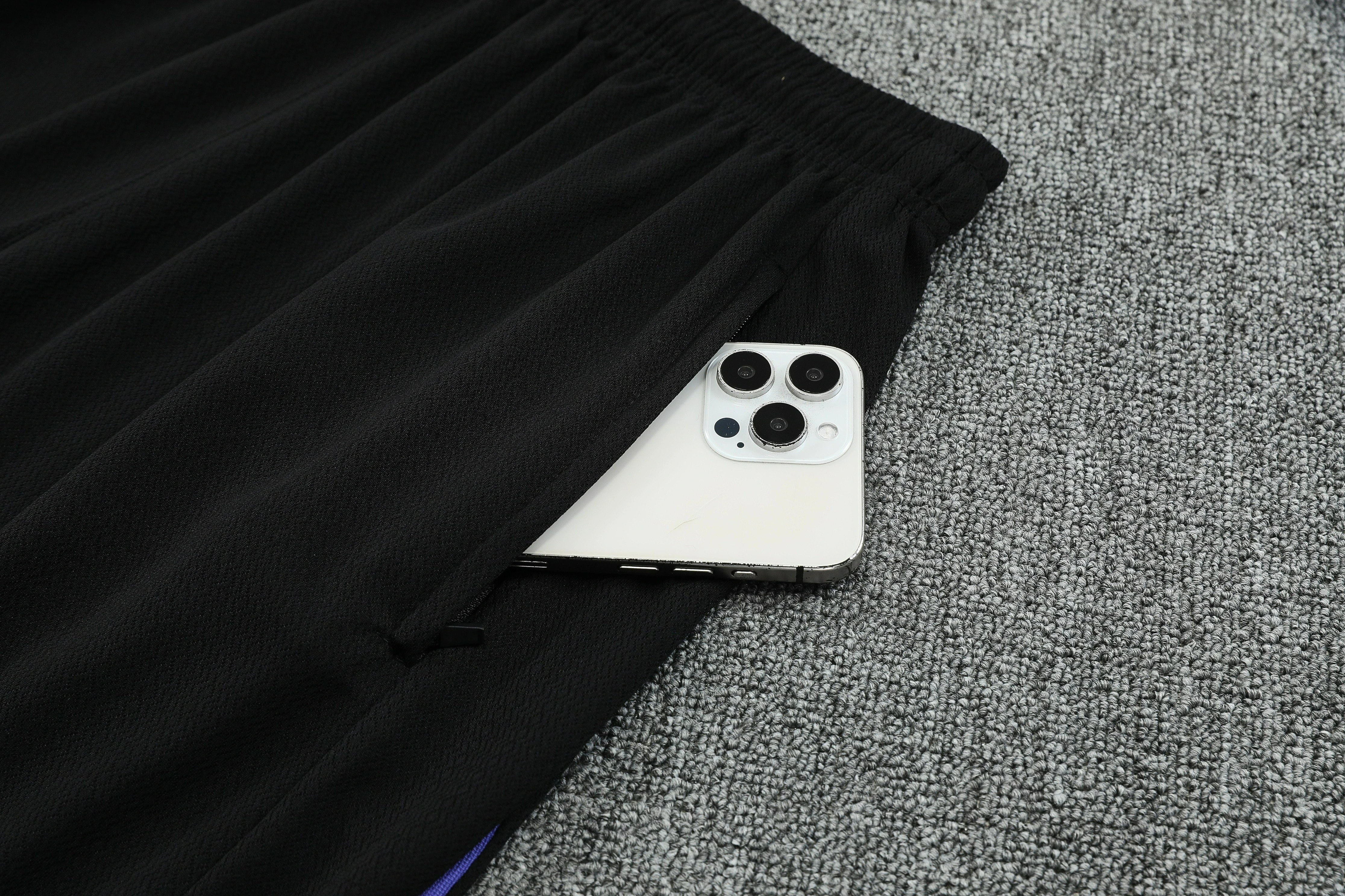 Barcelona x Kobe Bryant Training Jersey Kit Black 2025/26 - Ujersey NHL