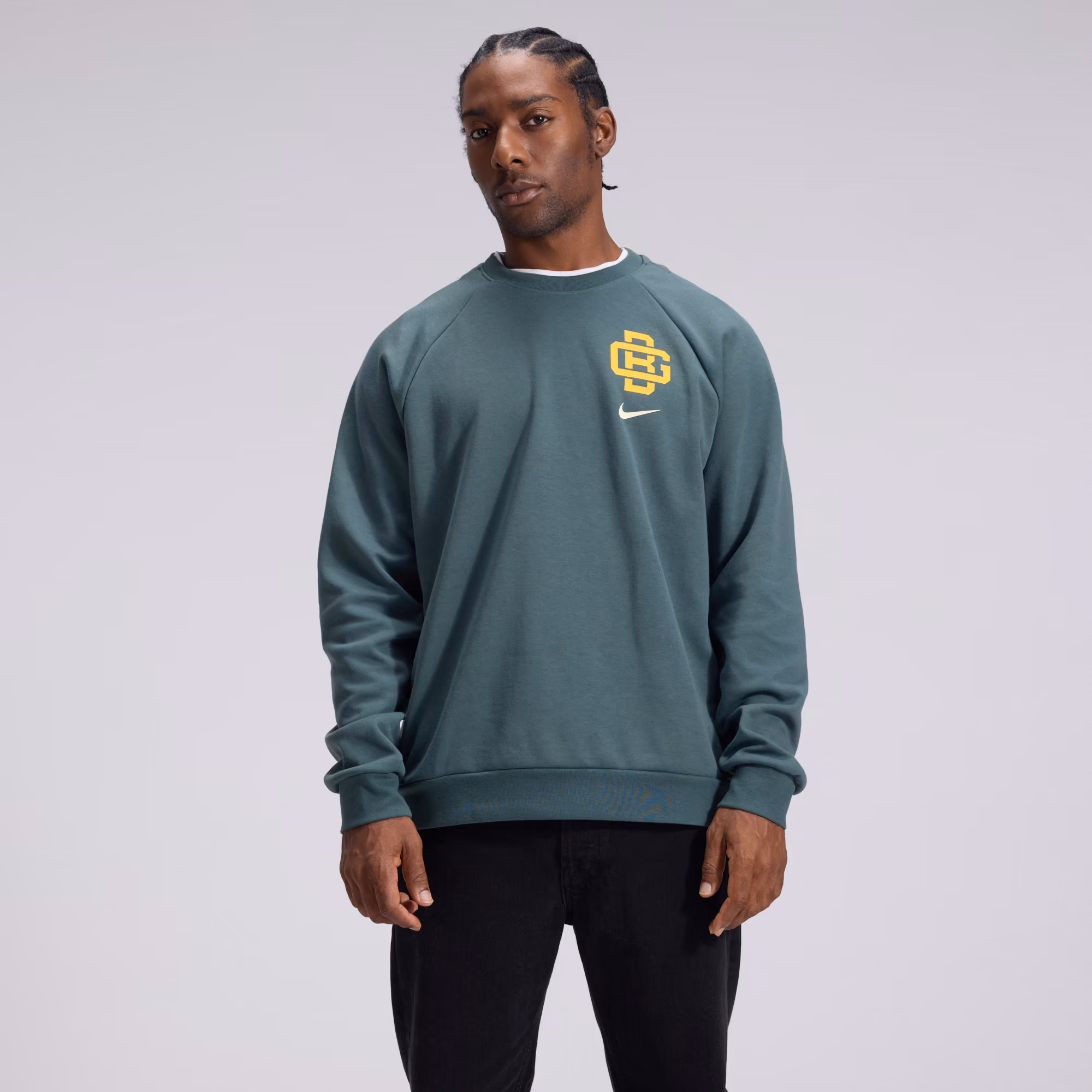 Men's Green Bay Packers  Nike Green 2026 Rivalries Collection Dri-FIT Crew Sweatshirt - U-jersey