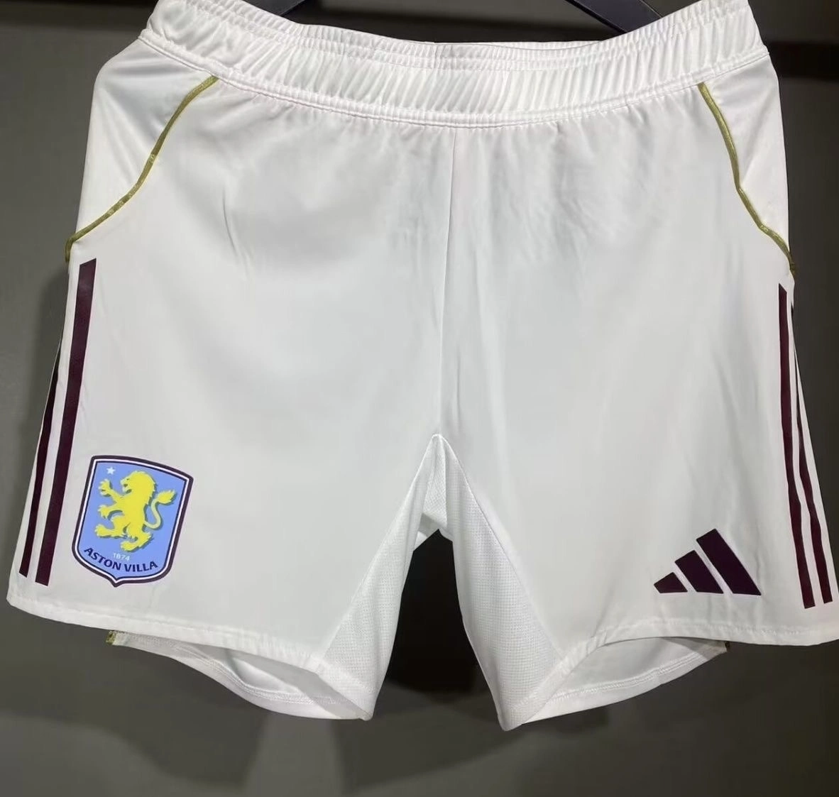 Aston Villa Football Jersey Home Shorts 2025/26 - U-jersey
