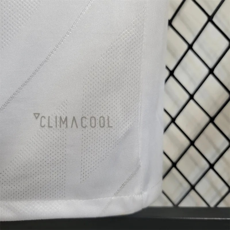 Real Madrid Retro Jersey Home Custom Soccer Shirt 2017/18