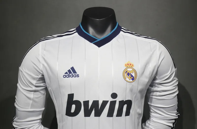 Real Madrid Retro Jersey Home Long Sleeve Soccer Shirt 2012/13