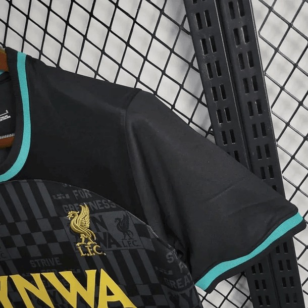 Liverpool Football Jersey x LeBron James Joint Special Edition Custom Shirt 2024/25 - ujerseystore