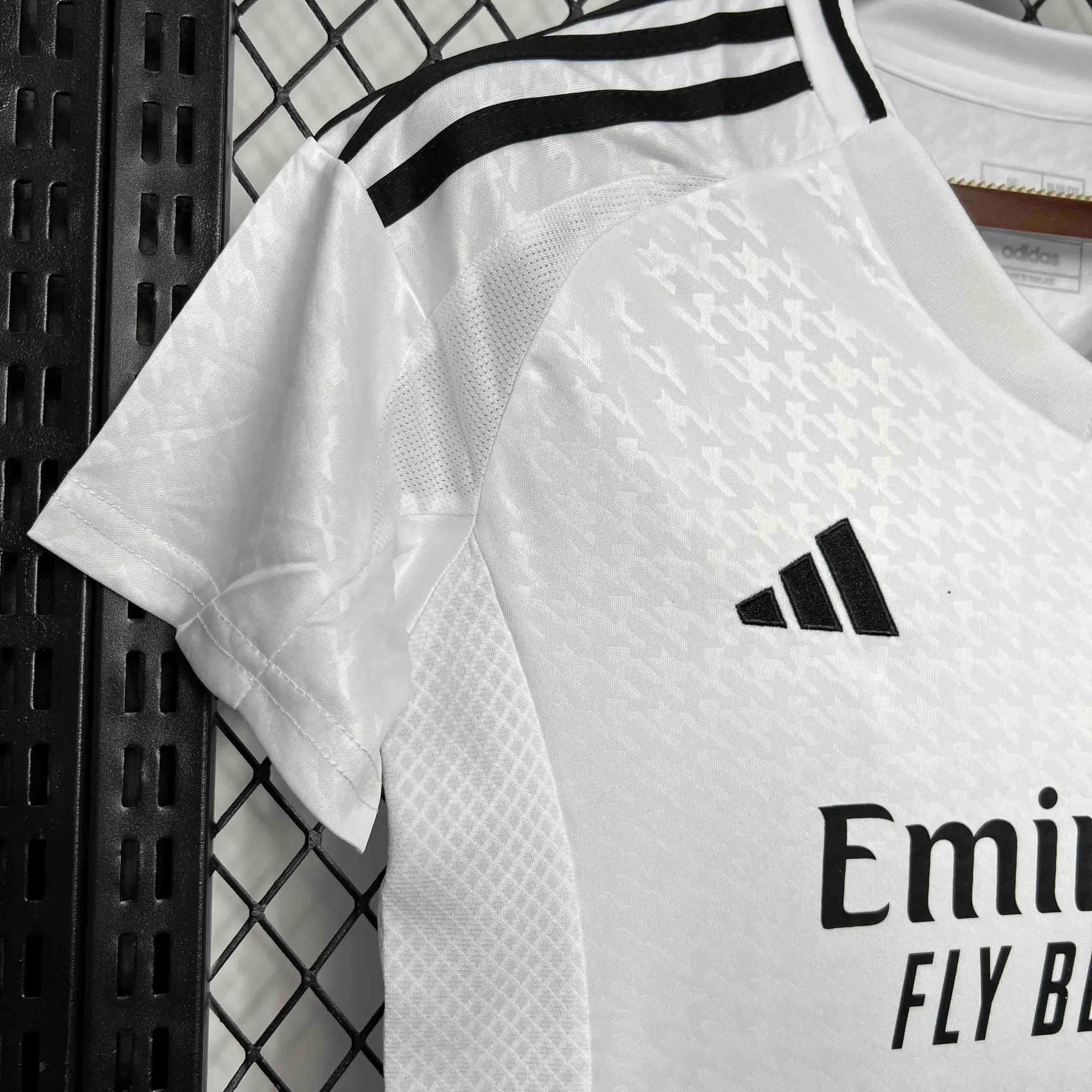 Real Madrid Home Women's Soccer Jersey 2024/25 - Ujersey NHL