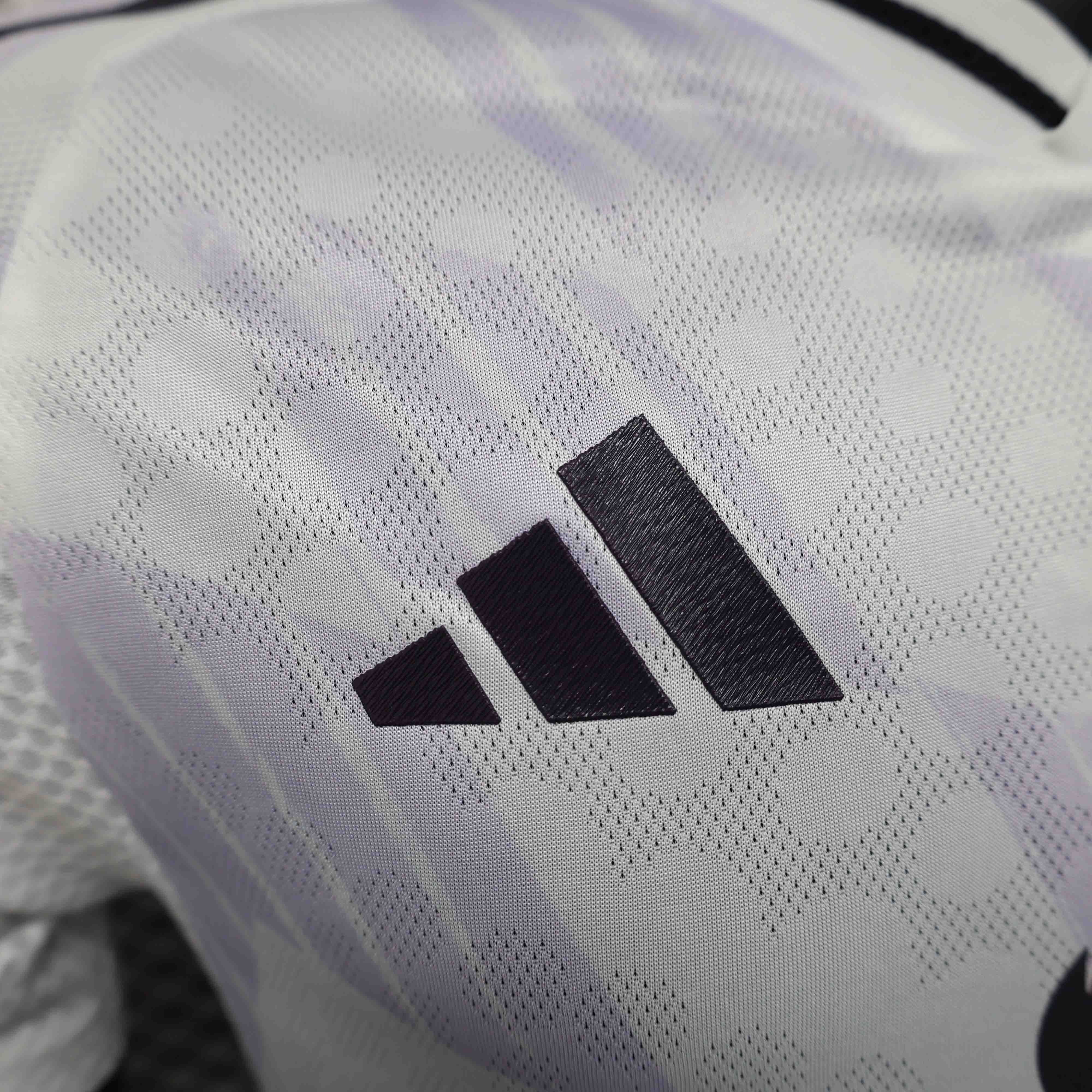 Manchester United  Away Jersey Shirt 2025/26 - U-jersey