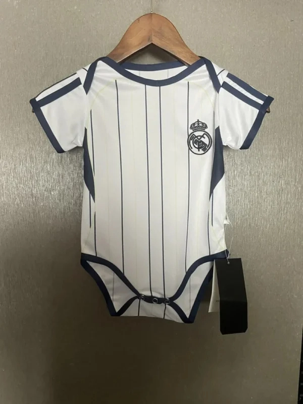 Real Madrid Soccer Jersey US Pack Baby Uniform 2025/26 - U-jersey