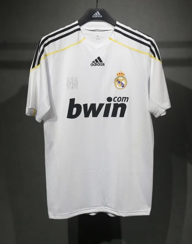 Real Madrid Retro Jersey Home Soccer Shirt 2009/10