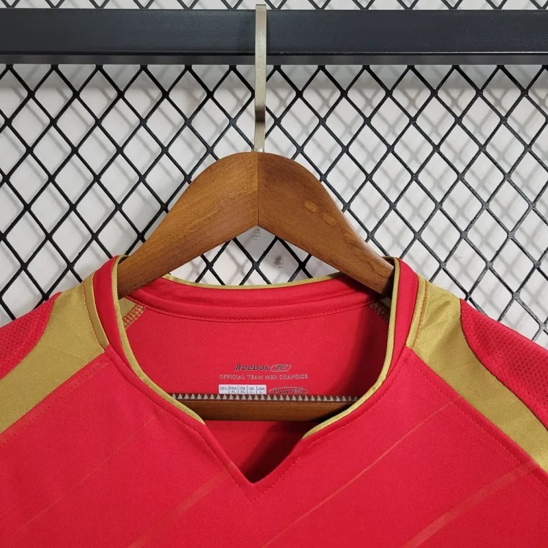 Liverpool Retro Football Jersey Home Custom Shirt 2005/06 - Ujersey