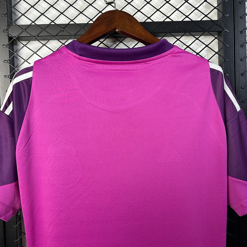 Real Madrid Football Jersey Goalkeeper Custom Shirt 2025/26 - ujerseystore