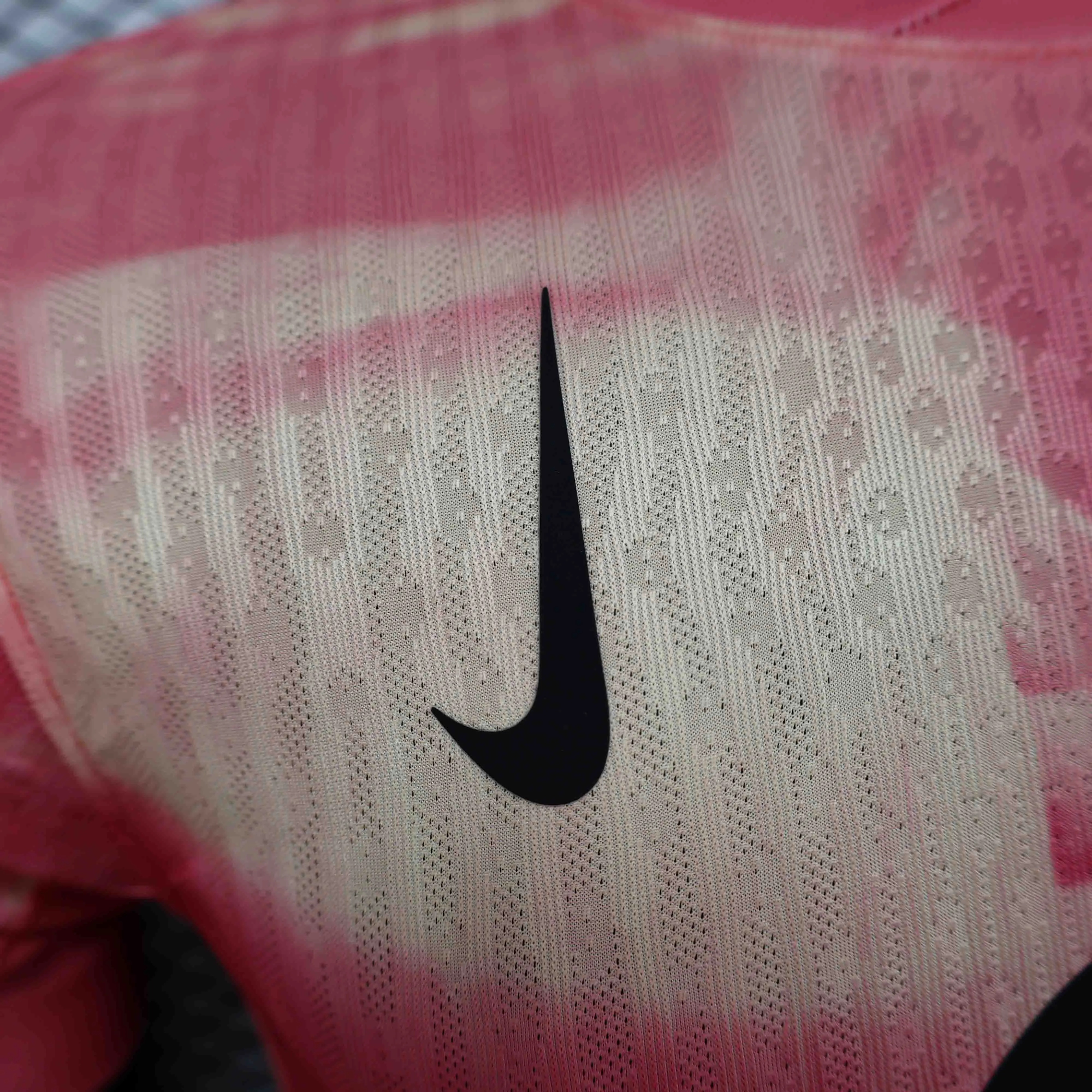 Football Jersey Barcelona Pink Special Edition Shirt 2025/26