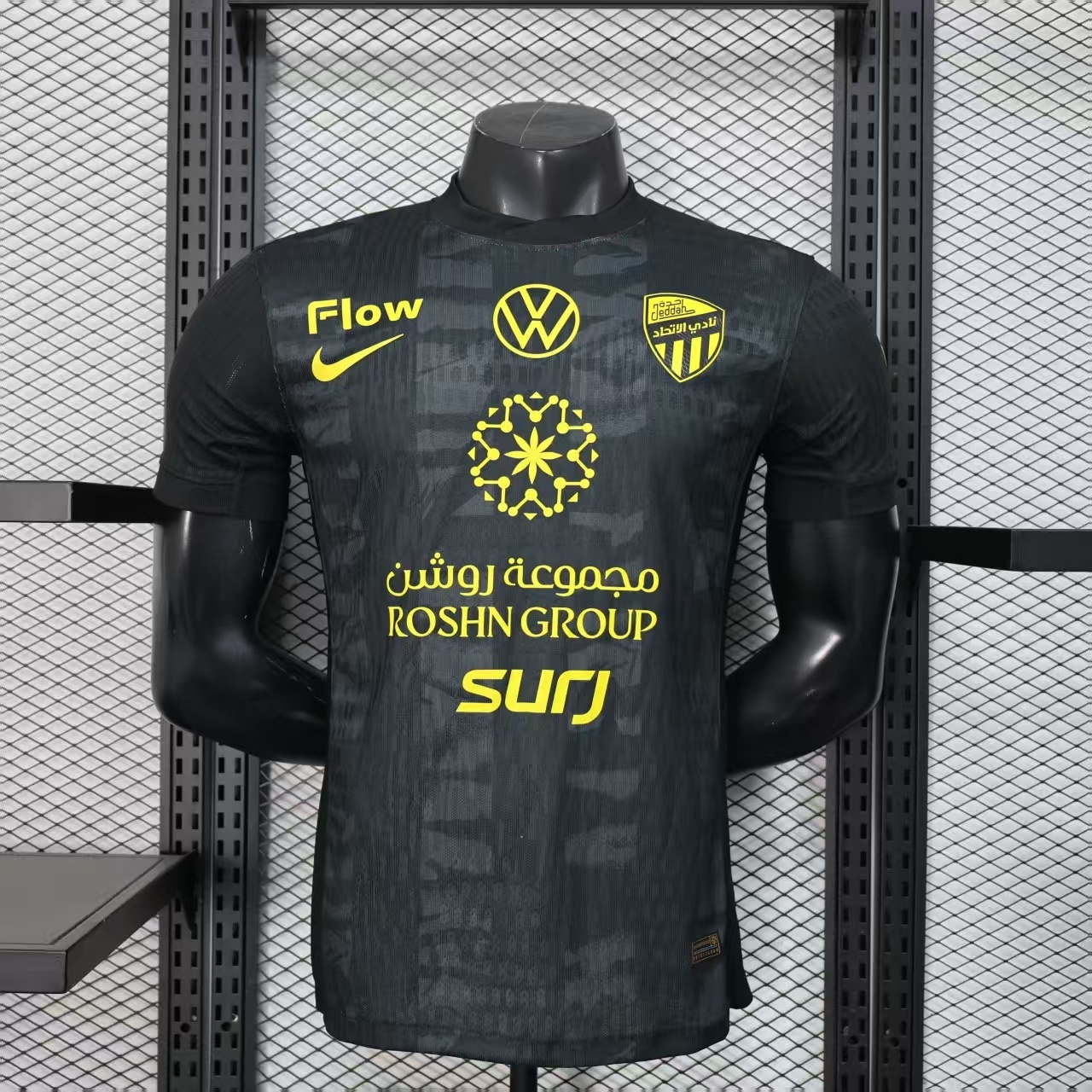 Al-Ittihad Jeddah's black football jersey 2025/2026 - U-jersey