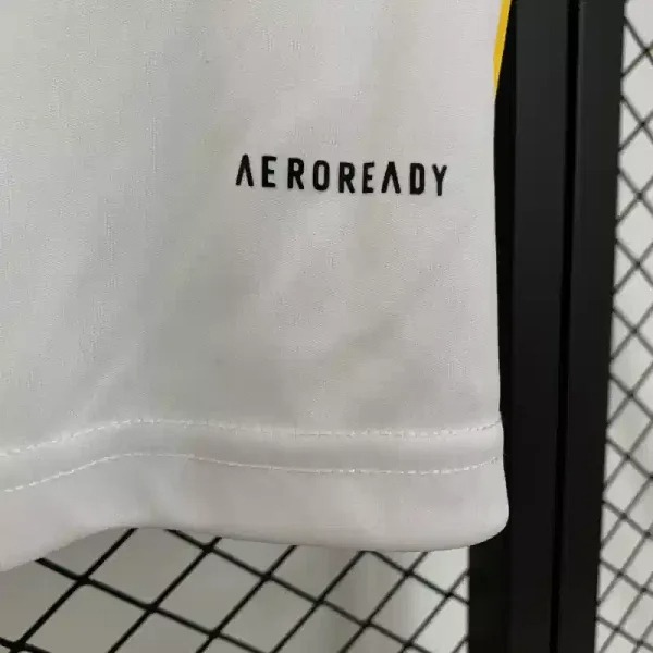 Real Madrid Home Women's Soccer Jersey 2025/26 - U-jersey