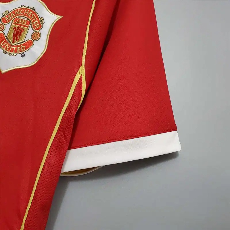 Manchester United Retro Home Football Jersey Shirt 2006/07