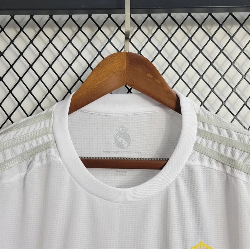 Ronaldo #7 Real Madrid Retro Jersey Home Soccer Shirt 2015/16 - U-jersey