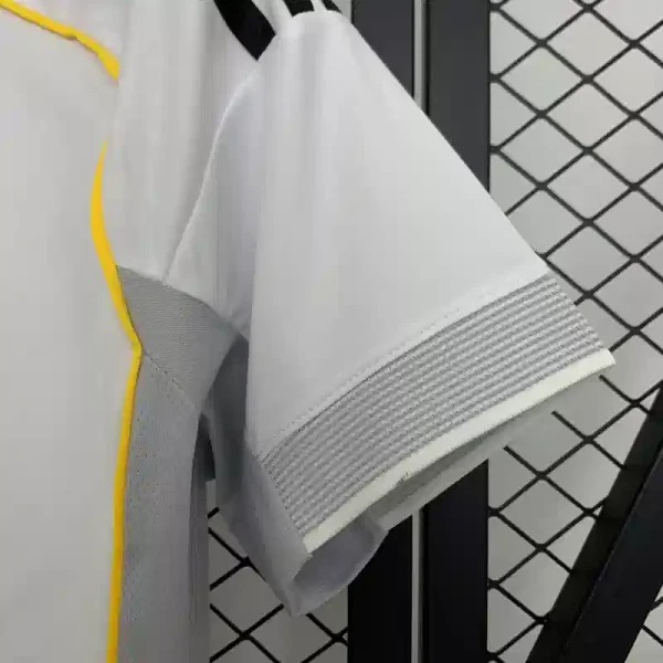 Real Madrid Home Women's Soccer Jersey 2025/26 - U-jersey