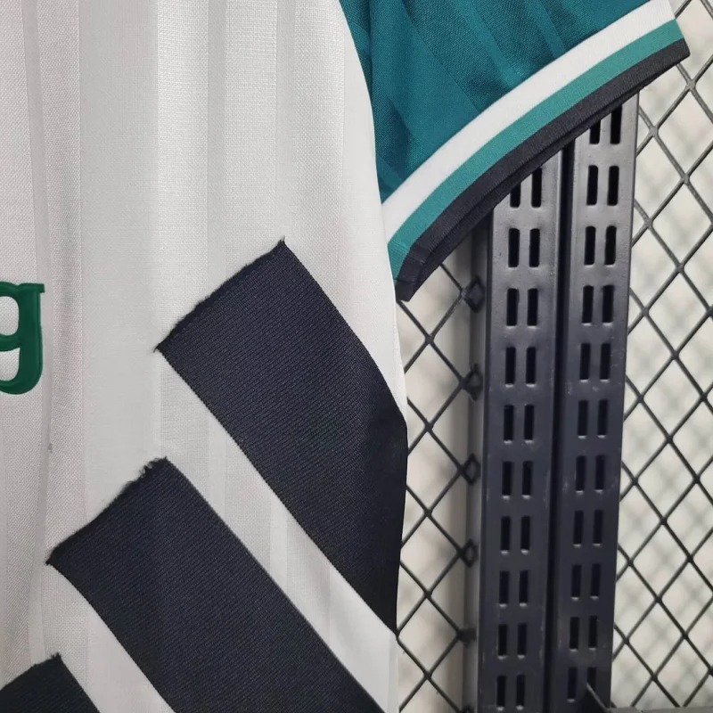 Liverpool Retro Football Jersey Away Custom Shirt 1993/95 - Ujersey