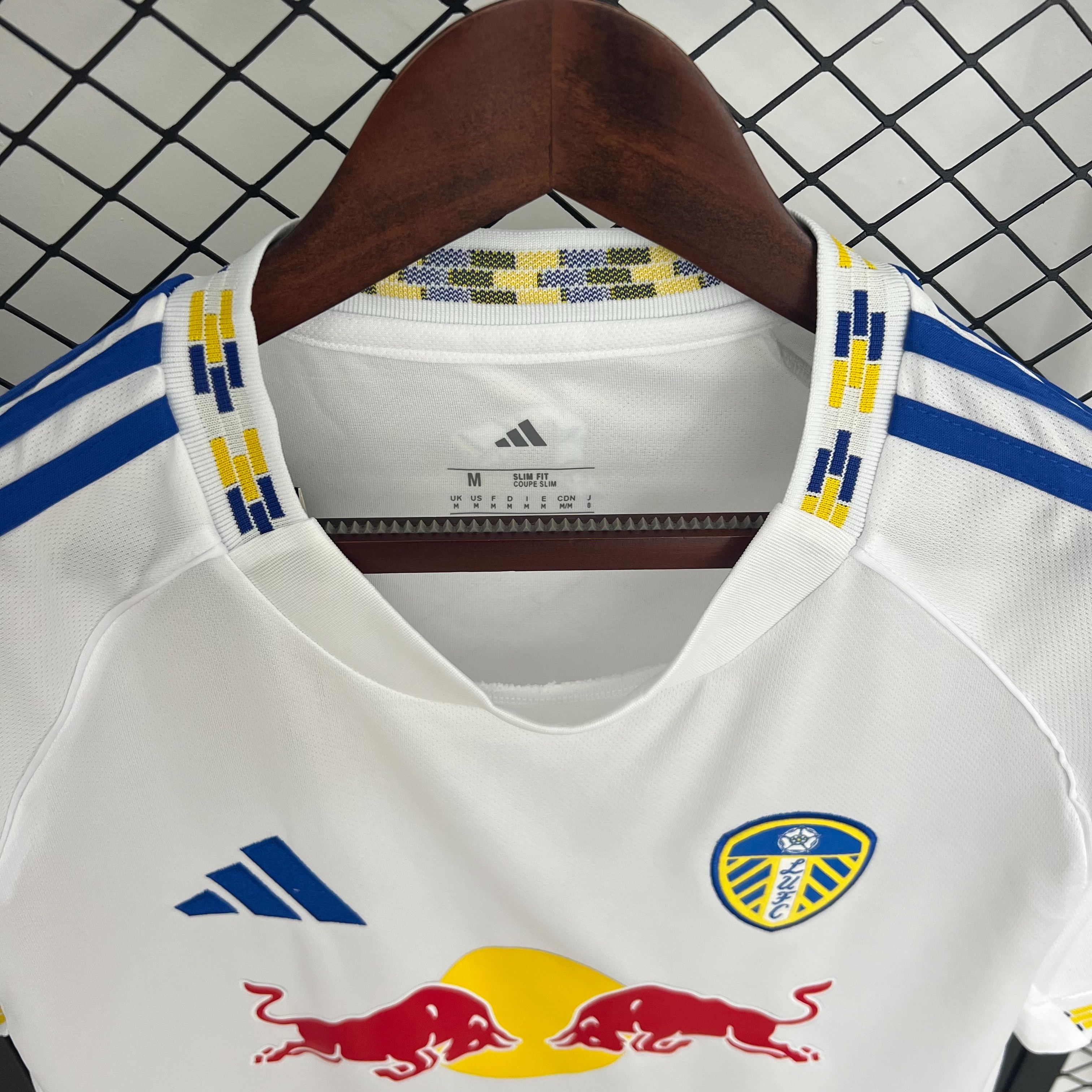 Leeds United Football Jersey Home Custom Shirt 2025/26 - ujerseystore