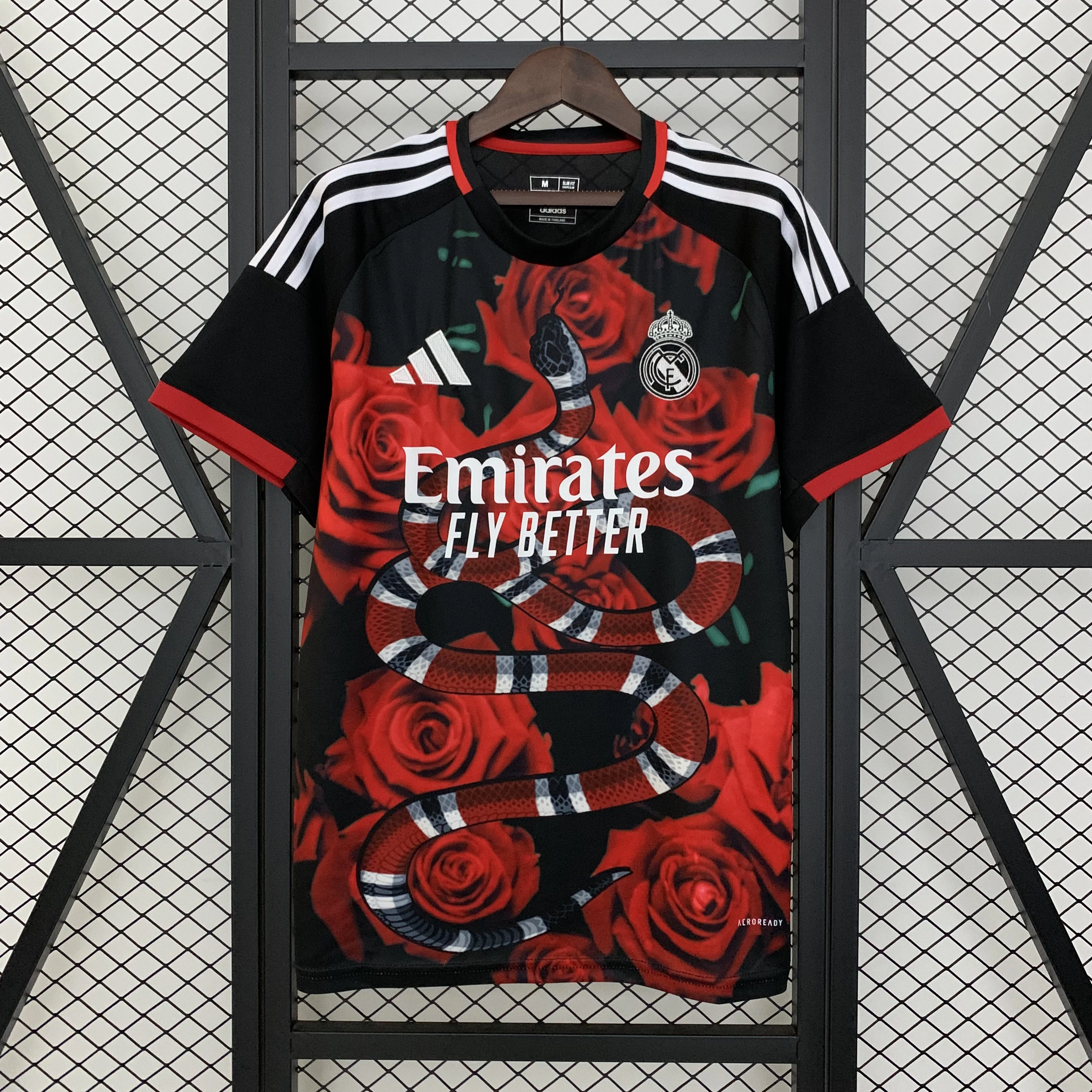 Real Madrid Soccer Jersey Rose & Snake Special Edition Custom Shirt 2025/26 - Ujersey Shop
