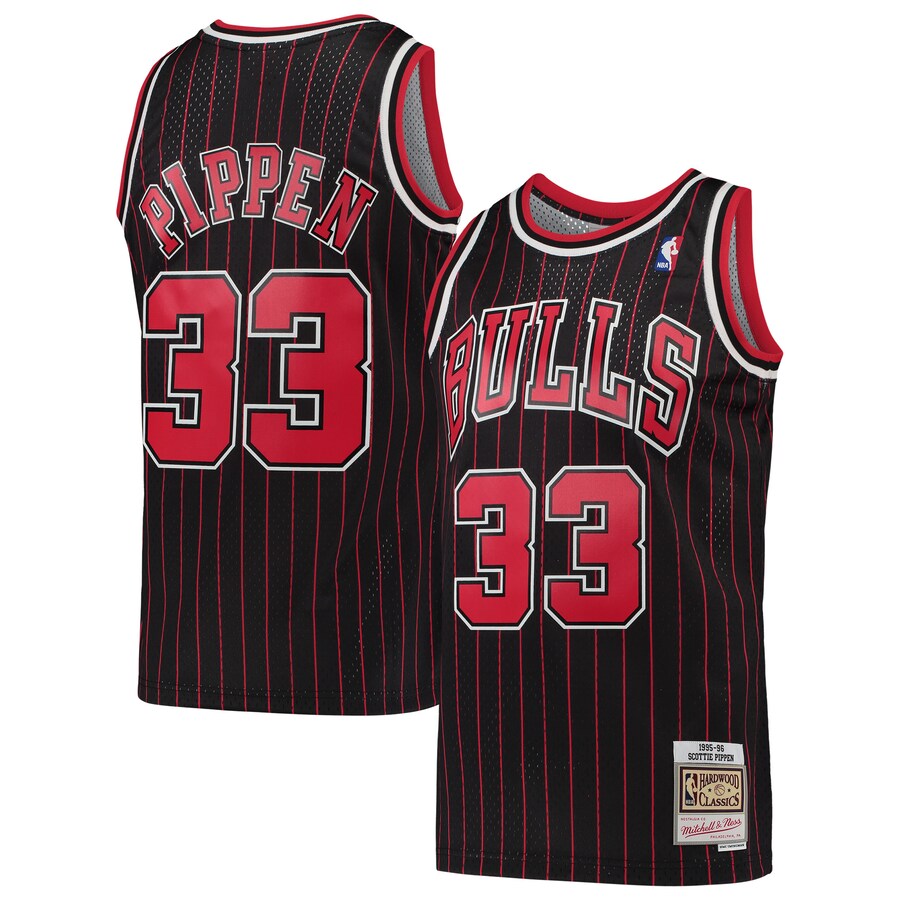 Men's Chicago Bulls Scottie Pippen Mitchell & Ness Black Hardwood Classics Swingman Jersey - SUjersey01
