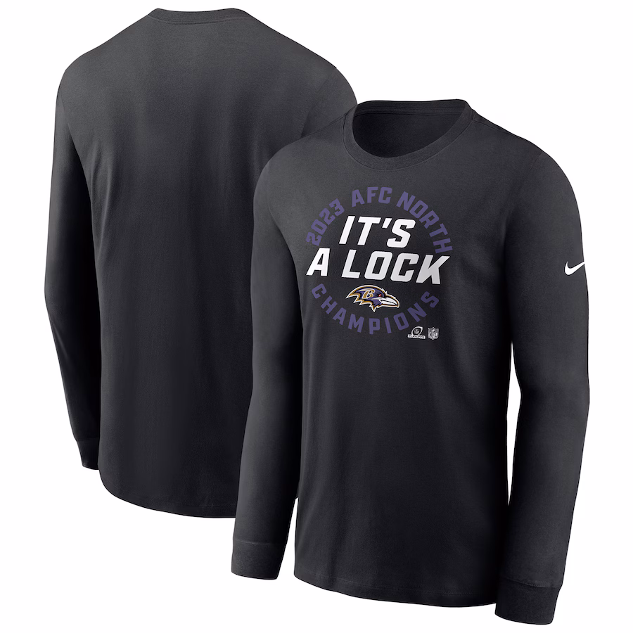 Men's New England Patriots Navy Team Authentic Personalized Name & Number T-Shirt