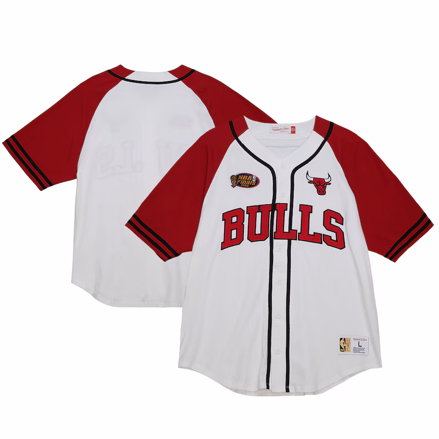 Men's Chicago Bulls  Mitchell & Ness White Practice Day Baseball Jersey