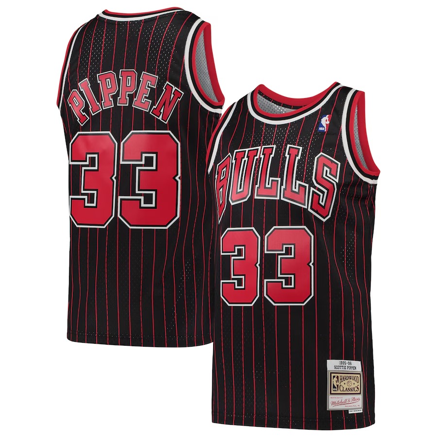Men's Chicago Bulls Scottie Pippen Mitchell & Ness Black Hardwood Classics Swingman Jersey - Ujersey