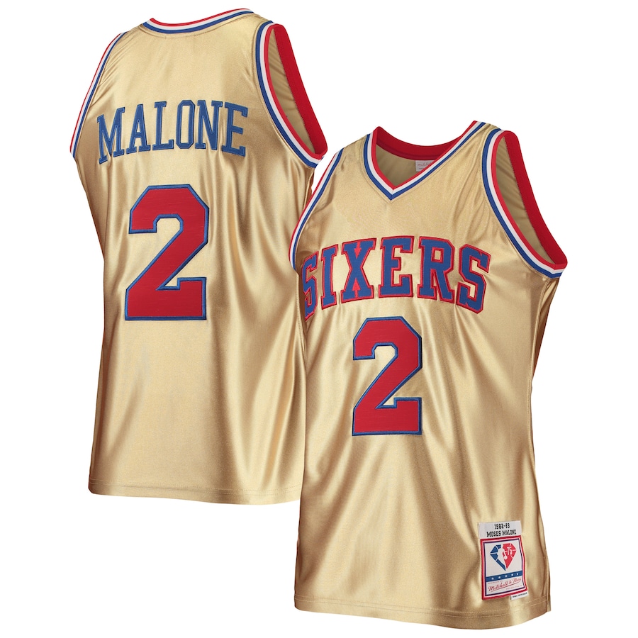 Men's Philadelphia 76ers Moses Malone Gold Mitchell & Ness 75th Anniversary 1982/83 Hardwood Classics Swingman Jersey - U-jersey