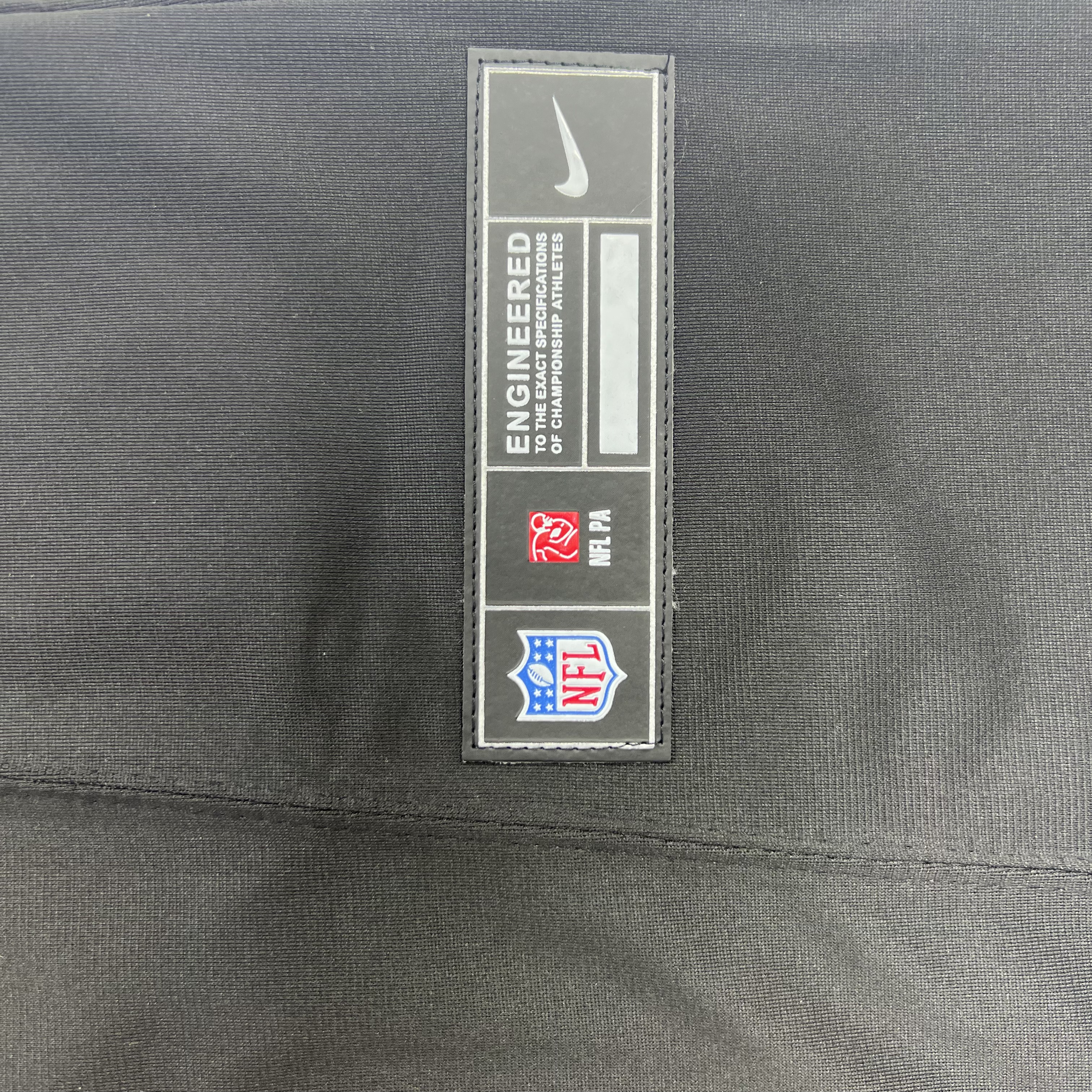 [Diamond-Studded Collector's Edition] San Francisco 49ers Christian McCaffrey  Black 2025 Rivalries Collection Game Jersey - U-jersey