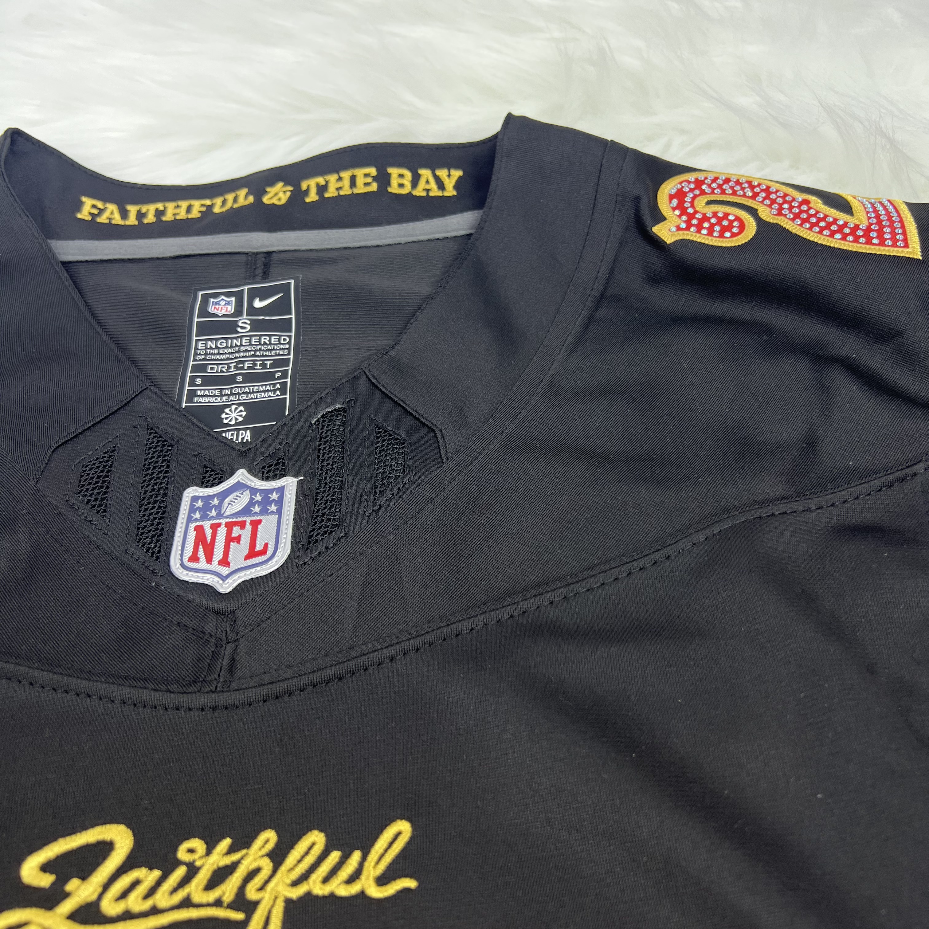 [Diamond-Studded Collector's Edition] San Francisco 49ers Christian McCaffrey  Black 2025 Rivalries Collection Game Jersey - U-jersey