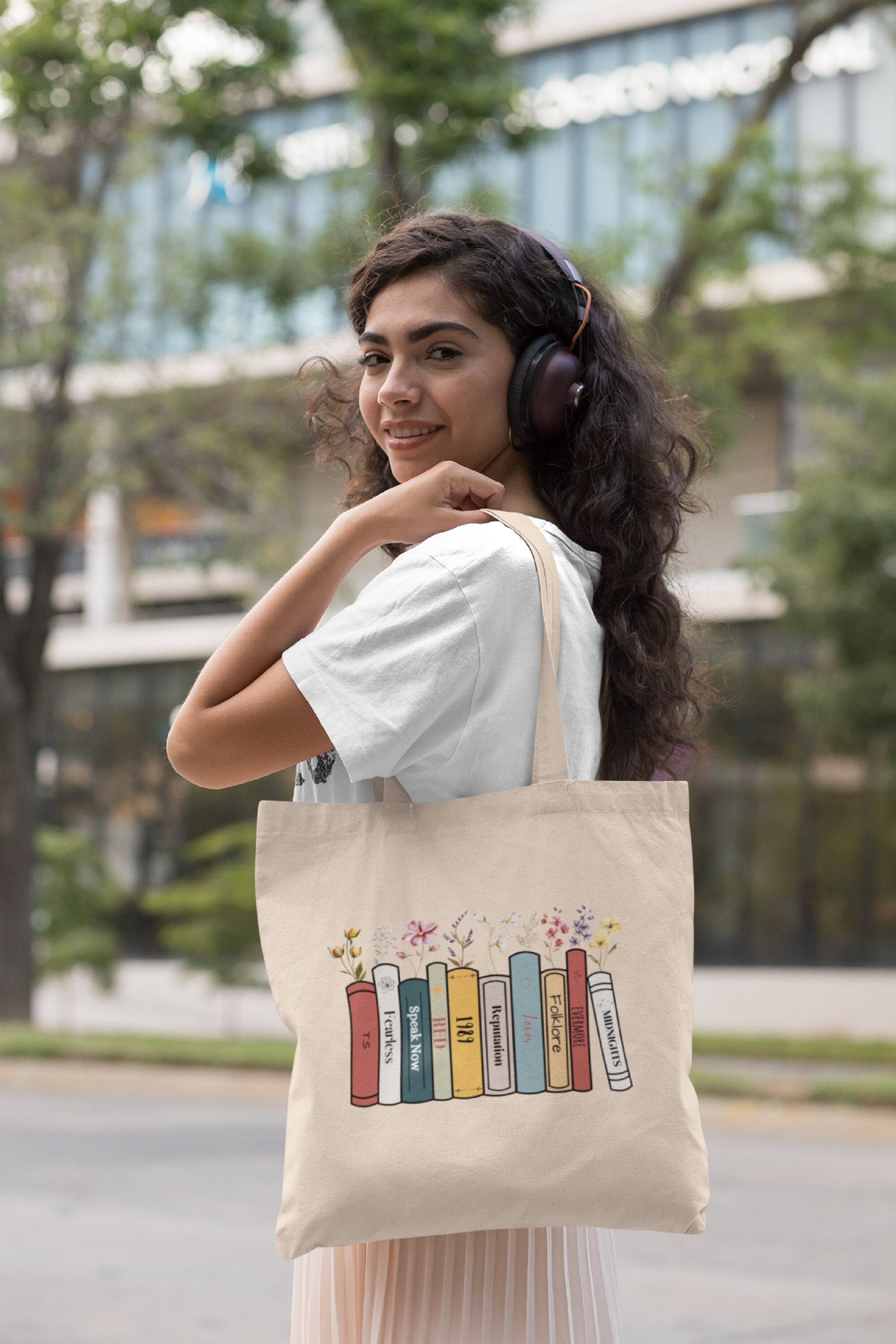 Albums as books Floral Print Canvas Tote Bag